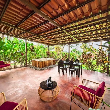 Hotel Rancho Cerro Azul La Fortuna Luaran gambar