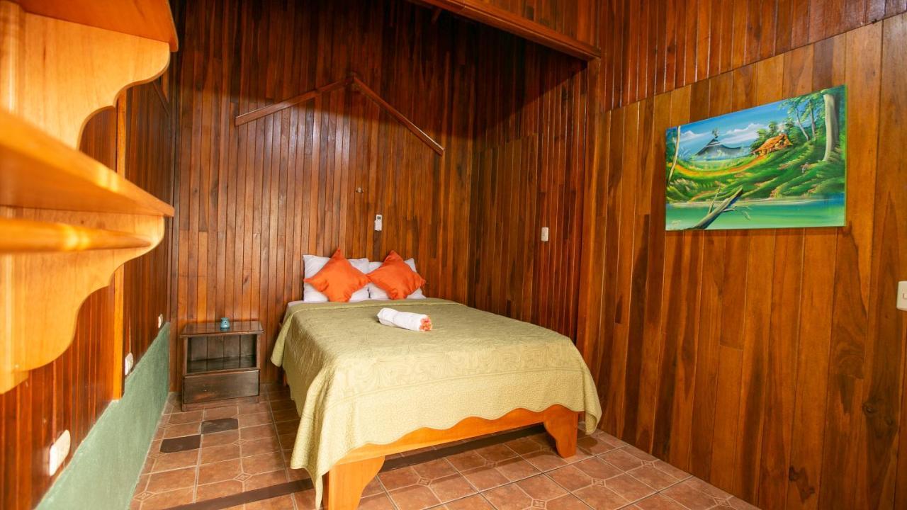 Hotel Rancho Cerro Azul La Fortuna Luaran gambar