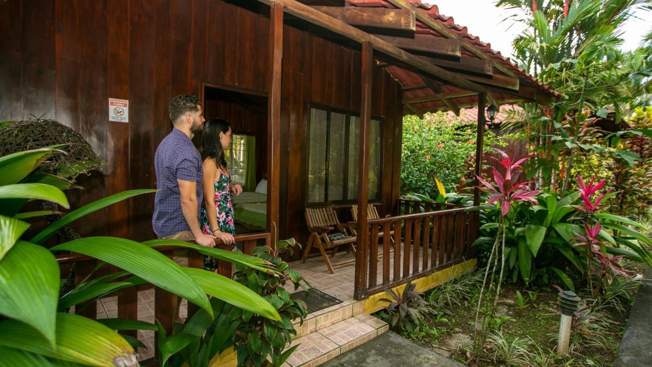 Hotel Rancho Cerro Azul La Fortuna Luaran gambar