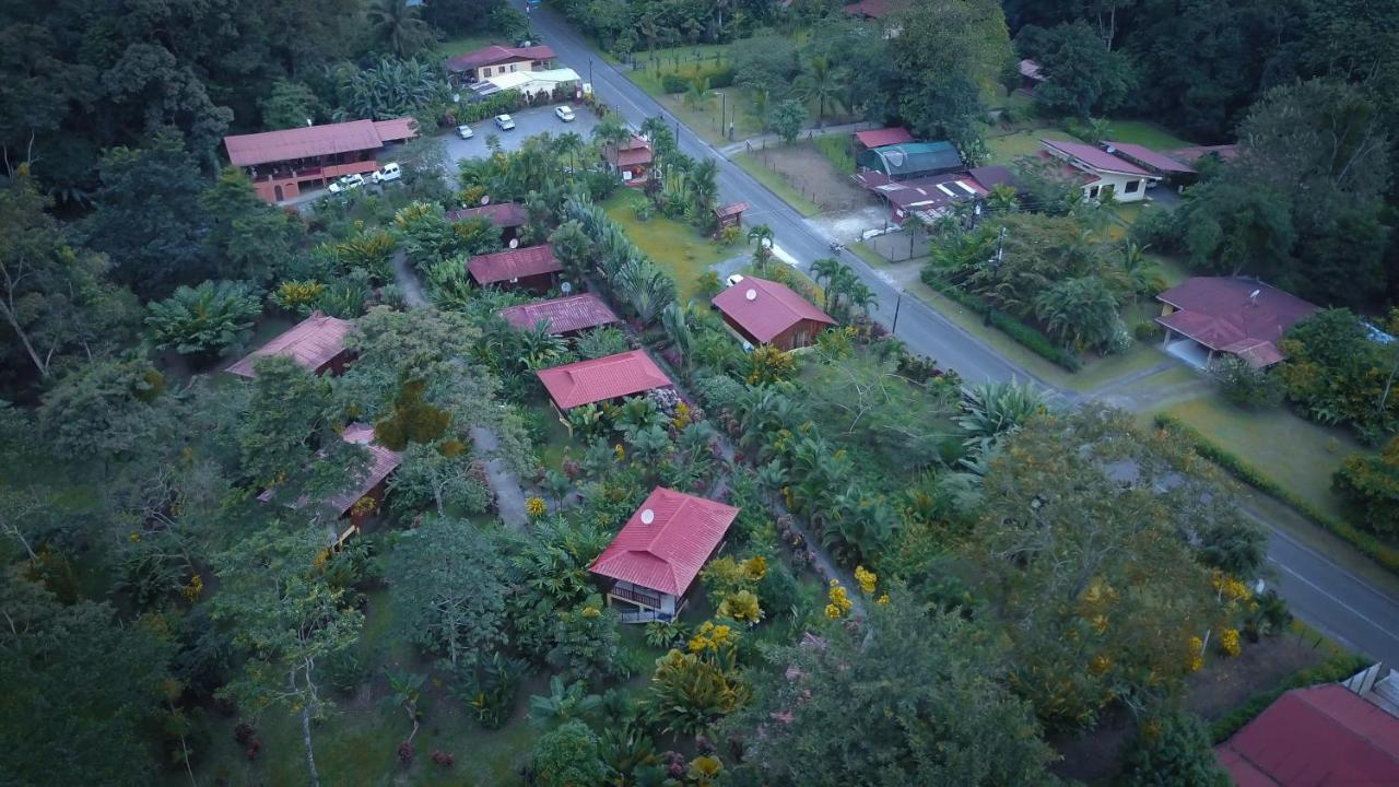 Hotel Rancho Cerro Azul La Fortuna Luaran gambar
