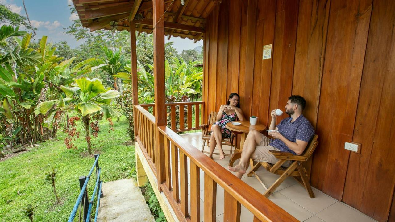Hotel Rancho Cerro Azul La Fortuna Luaran gambar