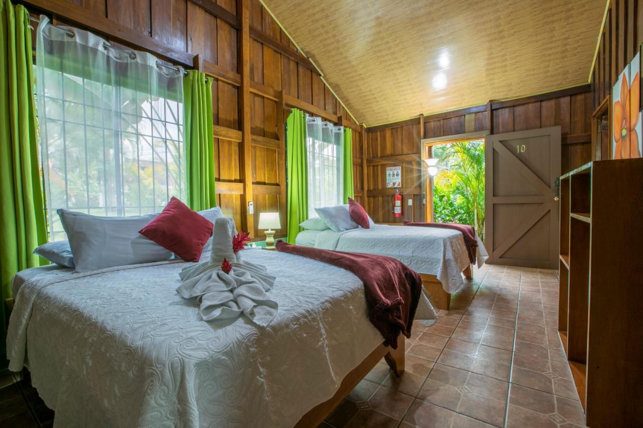 Hotel Rancho Cerro Azul La Fortuna Luaran gambar